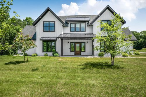 504 Northern Meadows Ln, Sartell, MN, 56377-4408 | Card Image