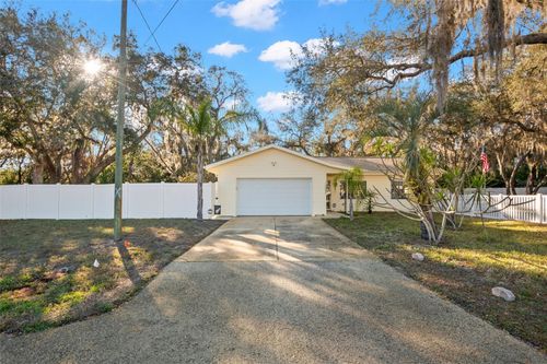 12005 Wren Ct, NEW PORT RICHEY, FL, 34654-4751 | Card Image