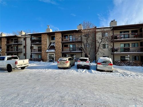 b03-245 Kingsmere Blvd, Saskatoon, SK, S7J4J6 | Card Image