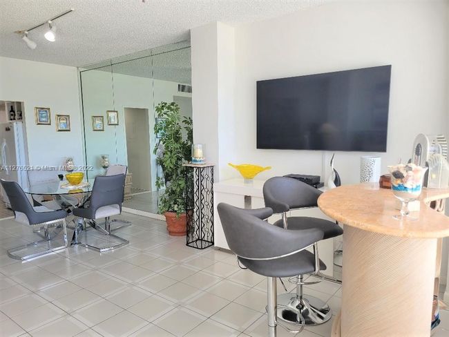 APT-2D - 4925 Collins Ave, Condo with 0 bedrooms, 1 bathrooms and null parking in Miami Beach FL | Image 13