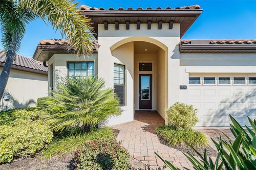 2090 Piave Ln, VENICE, FL, 34292-4568 | Card Image