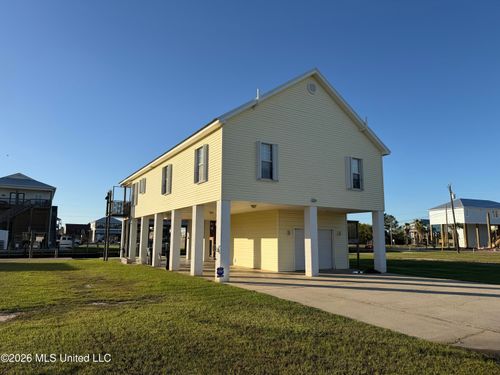 4014 Kyushu, Bay Saint Louis, MS, 39520 | Card Image