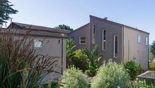 810 Buena Vista St, Moss Beach, CA, 94038-9718 | Card Image