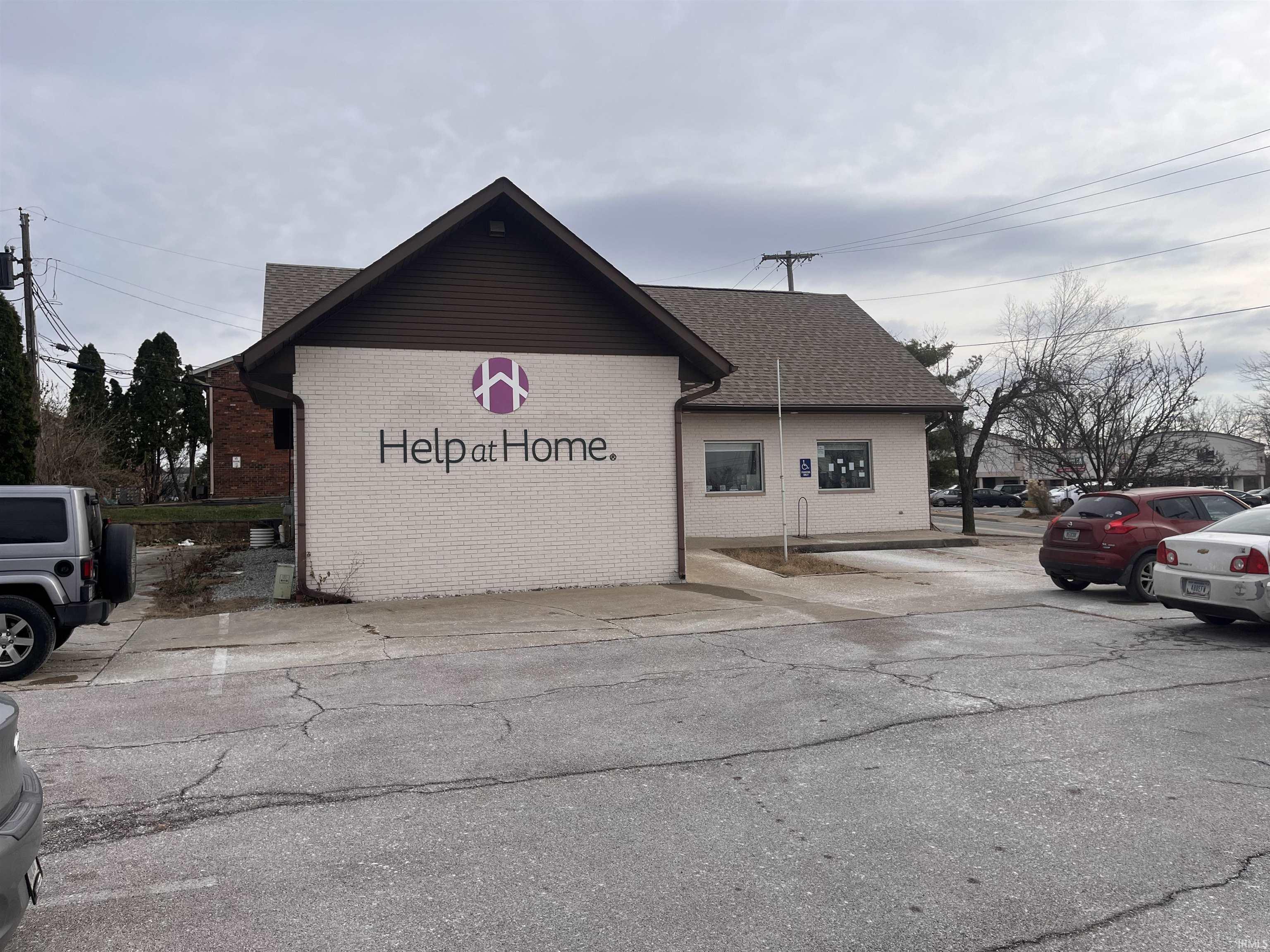 1815 S Walnut St, Bloomington, IN 47404