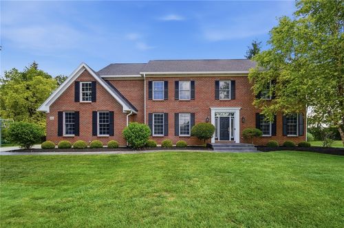 654 Beechwood Drive, Tipp City, OH, 45371 | Card Image