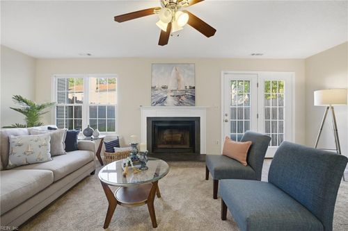 3904 Roebling Ln, Virginia Beach, VA, 23452-1862 | Card Image