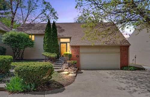 0-22 Fields East, Champaign, IL, 61822 | Card Image