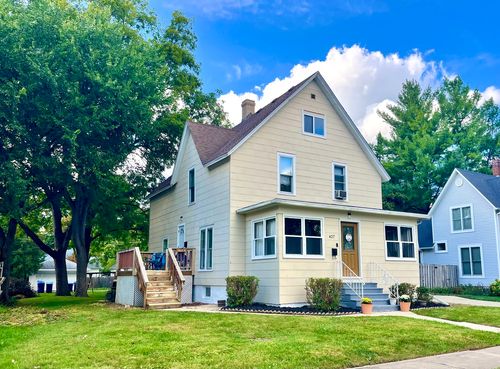 427 & 427.5 6th Street, Dekalb, IL, 60115 | Card Image