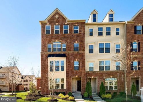 42101 Piebald Sq, ALDIE, VA, 20105-5844 | Card Image