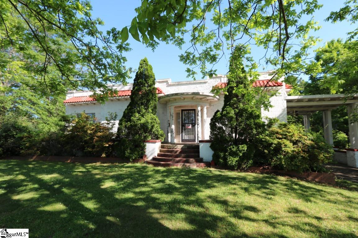 Locust Hill Rd, Greer, SC 29651