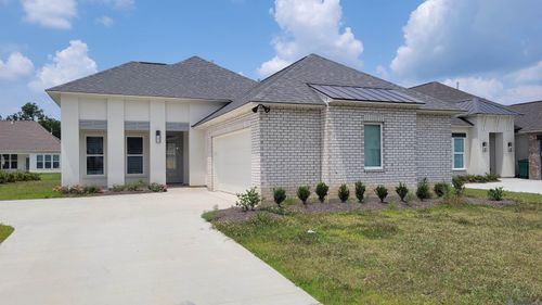 9581 S Creek Dr, Denham Springs, LA, 70726-2037 | Card Image