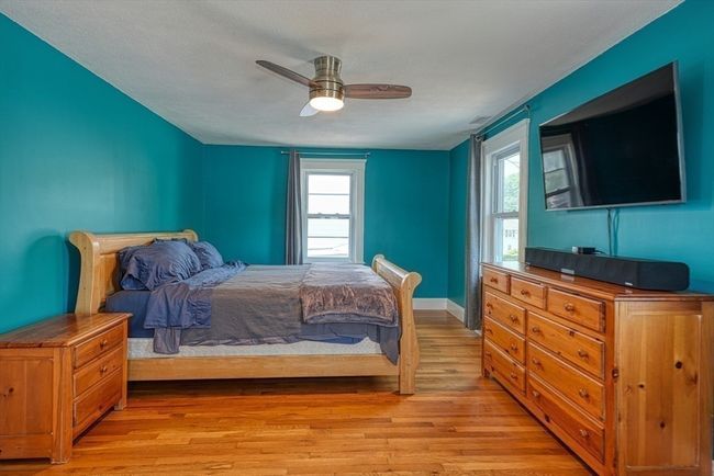 85 Roosevelt Rd, House other with 3 bedrooms, 2 bathrooms and 2 parking in Medford MA | Image 19