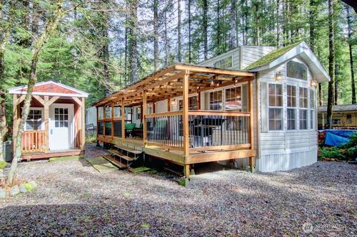 25 Drial Loop, Deming, WA, 98244 | Card Image