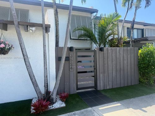6524-6524 Sw 114th Ave, Miami, FL, 33173-1956 | Card Image
