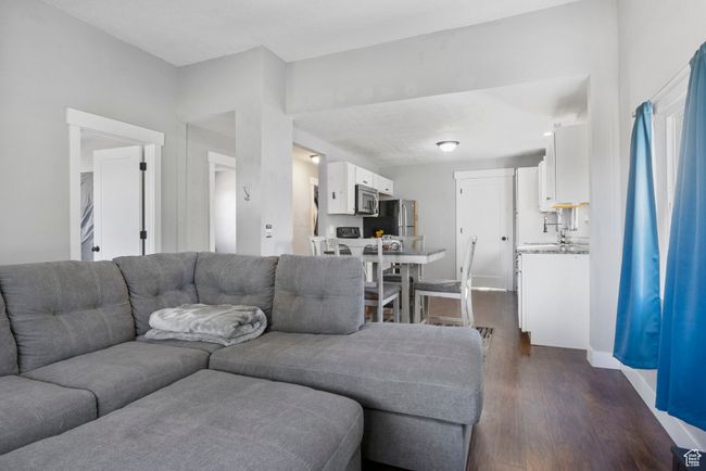 180 N 200 E, House other with 3 bedrooms, 1 bathrooms and 10 parking in Mona UT | Image 8