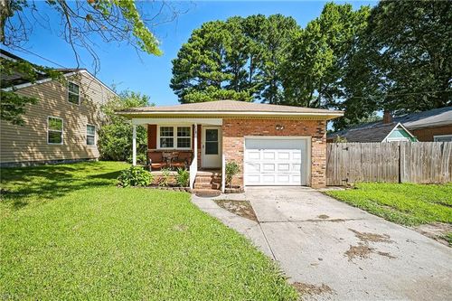 718 Osborn Ave, Chesapeake, VA, 23325-5014 | Card Image