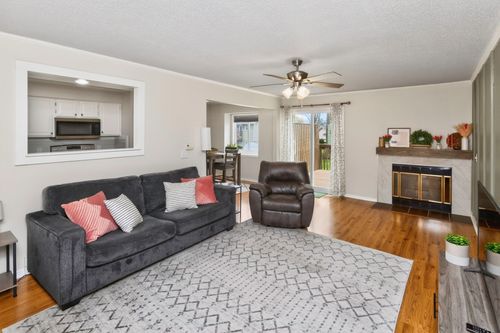 4721 71st St, Urbandale, IA, 50322-1848 | Card Image