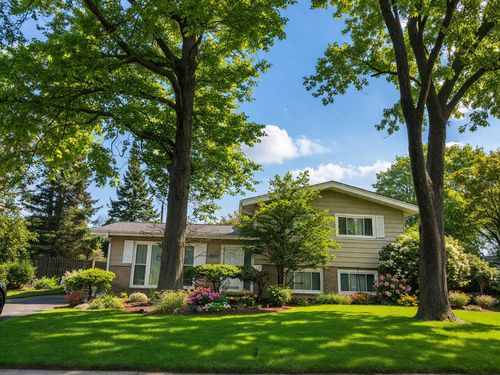 202 Kentucky St, Park Forest, IL, 60466-1222 | Card Image