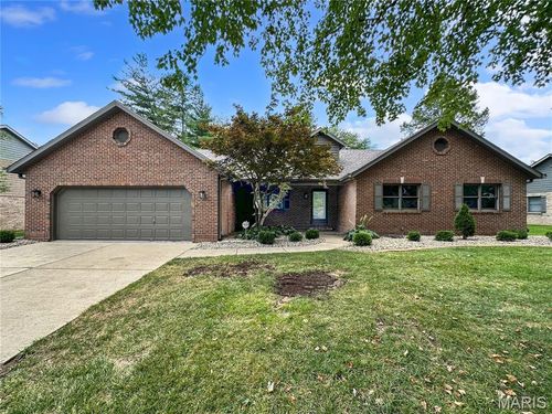 116 Piney Woods Dr, Swansea, IL, 62226-2338 | Card Image