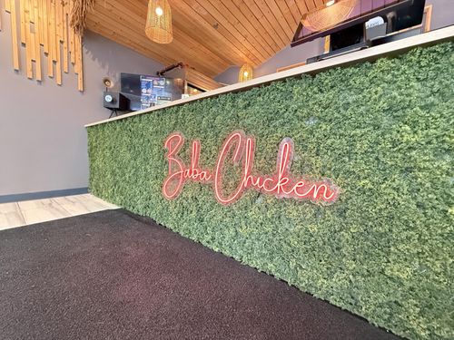 3323 34 St Nw, Edmonton, AB, T6T2K6 | Card Image