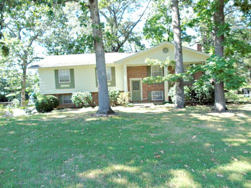 9209 Ramblewood Dr, Harrison, TN, 37341-9506 | Card Image