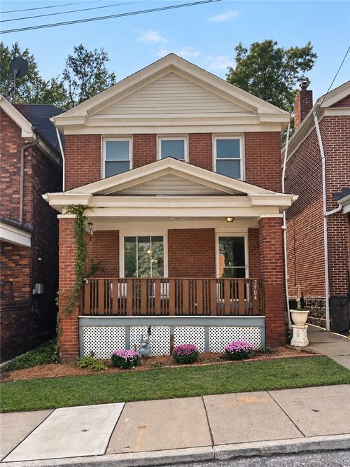 2904 Brentwood Ave, Brentwood, PA, 15227-2528 | Card Image