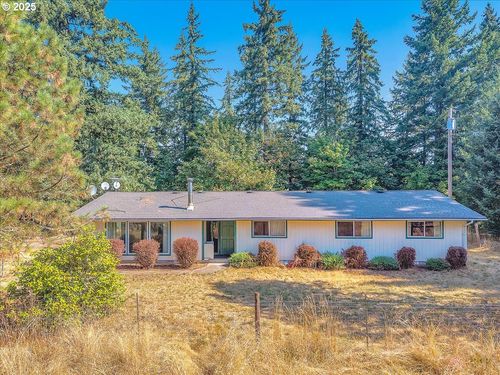 26600 Se Currin Rd, Estacada, OR, 97023-8715 | Card Image