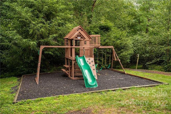 33 Amersham Ln, Townhouse with 3 bedrooms, 3 bathrooms and null parking in Fletcher NC | Image 36