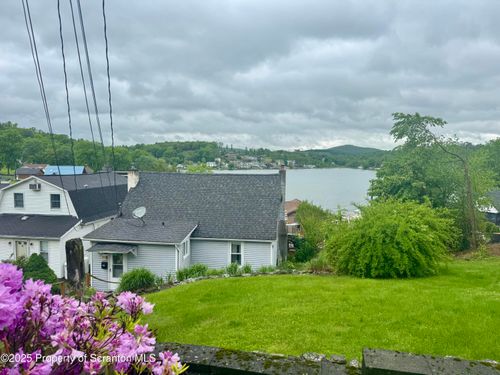 118 Evergreen Ln, Factoryville, PA, 18419-8096 | Card Image
