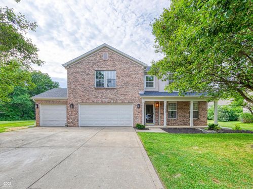11780 Copper Mines Way, Fishers, IN, 46038-4815 | Card Image