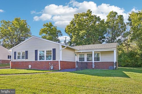 7121 Chamberlain Rd, BALTIMORE, MD, 21244-1813 | Card Image