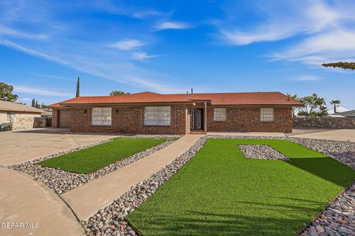 1415 Monte Negro Dr, El Paso, TX, 79935-3716 | Card Image