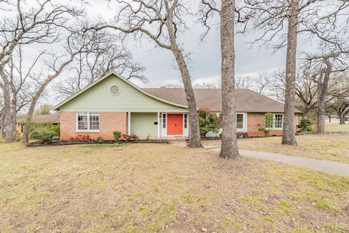 5917 Jacqueline Rd, Fort Worth, TX, 76112-3956 | Card Image