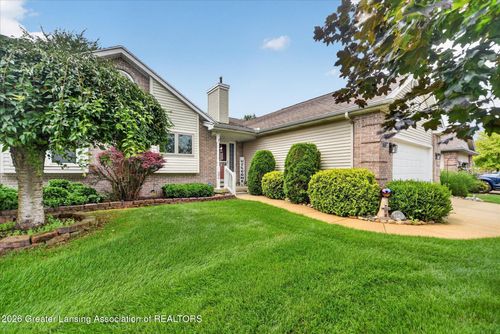 9-506 White Pine Boulevard, Lansing, MI, 48917 | Card Image