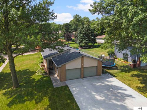 6041 Kenwood Rd, Lincoln, NE, 68516-1553 | Card Image
