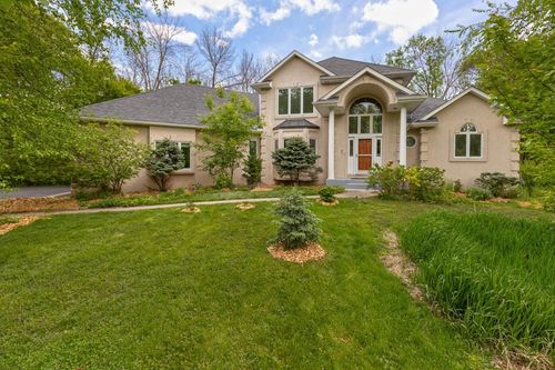 26335 Peach Cir, Excelsior, MN, 55331-8984 | Card Image