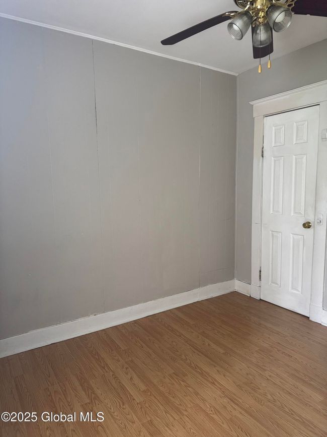 1 - 680 State St, Home with 2 bedrooms, 1 bathrooms and null parking in Albany NY | Image 7