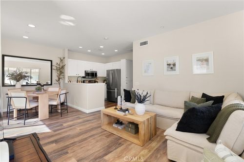 29 Sobrante, Aliso Viejo, CA, 92656-7077 | Card Image