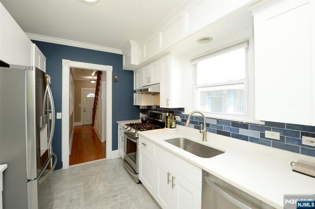 7 Clinton St, House other with 4 bedrooms, 3 bathrooms and null parking in Morristown NJ | Image 19