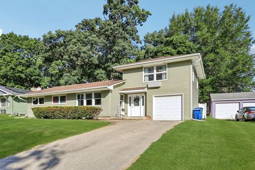 114 Joanne Ln, DEKALB, IL, 60115-1908 | Card Image