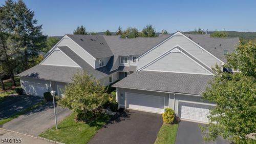 27 Cobblestone Ter, Montville, NJ, 07045-9153 | Card Image