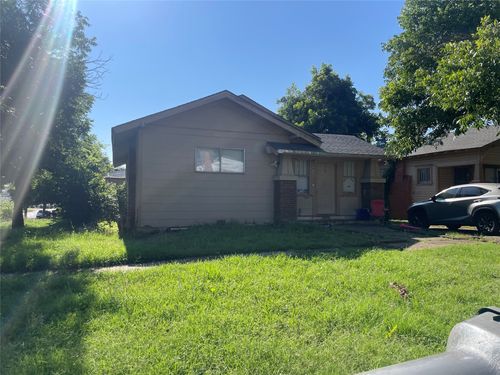 701 Baylor St, Wichita Falls, TX, 76301-4205 | Card Image