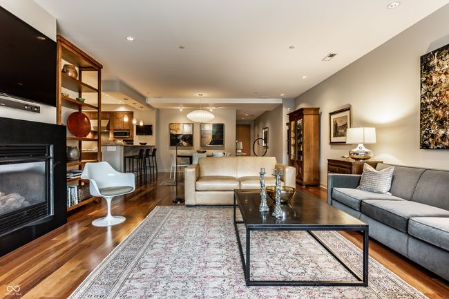 UNIT-204 - 333 Massachusetts Ave, Condo with 2 bedrooms, 2 bathrooms and null parking in Indianapolis IN | Image 22