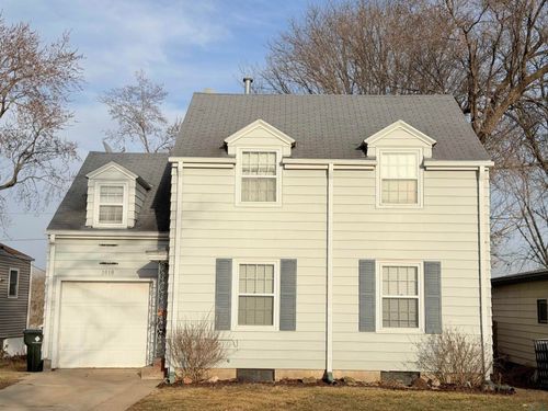 1010 S Mulberry St, Sioux City, IA, 51106-1326 | Card Image