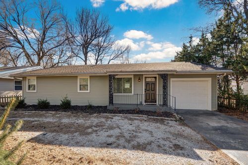 1520 E Seminole St, Springfield, MO, 65804-2434 | Card Image