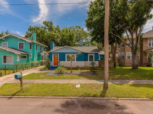 636 37th Ave S, ST PETERSBURG, FL, 33705-3833 | Card Image