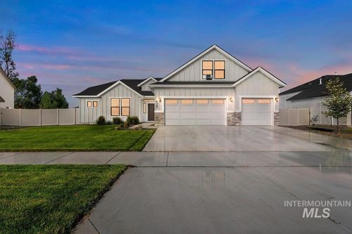 4067 N Skyros Way, Meridian, ID, 83646-8709 | Card Image
