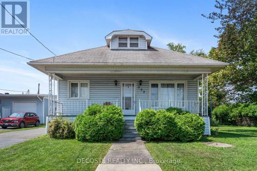 292 Main St S, North Glengarry, ON, K0C1A0 | Card Image