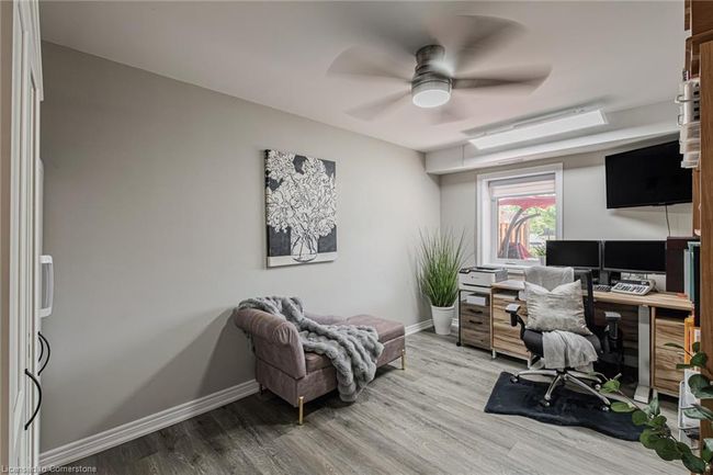 8 - 992 Windham Lane, House attached with 2 bedrooms, 1 bathrooms and 2 parking in Windham Centre ON | Image 15
