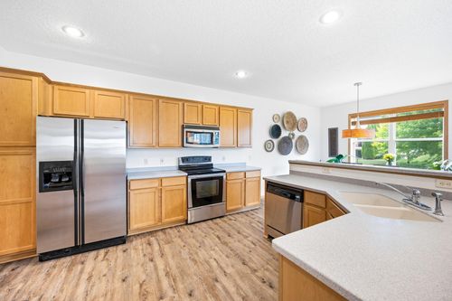 13630 Atwood Trl, Rosemount, MN, 55068-3703 | Card Image